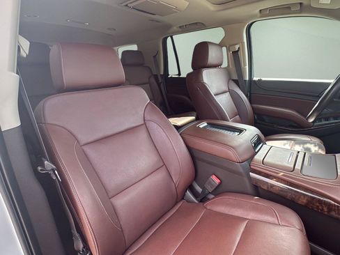 Used 2017 Chevrolet Tahoe Premier AWD/4WD image 21