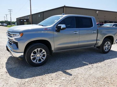 New 2026 Chevrolet Silverado 1500 LTZ w/ LTZ Premium Package image 8