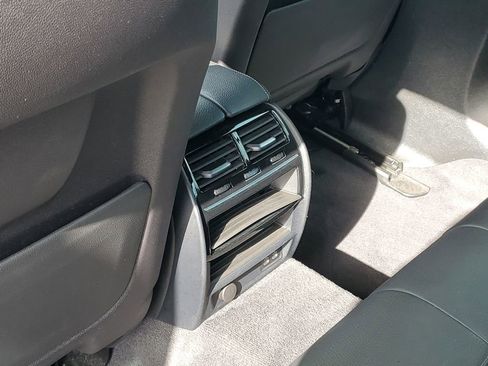 Used 2020 BMW 540i RWD image 11
