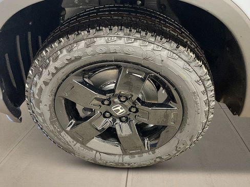 New 2026 Honda Ridgeline Black Edition image 12