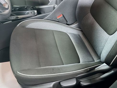 Used 2023 Chevrolet TrailBlazer LS image 19