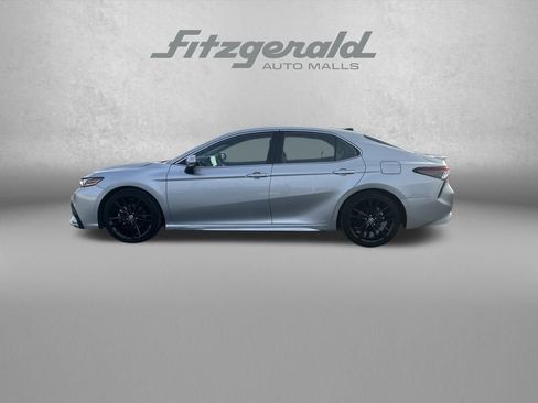 Used 2024 Toyota Camry XSE w/ Navigation Package image 4