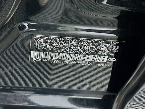 Used 2025 Lexus IS 300 w/ Comfort Package image 12