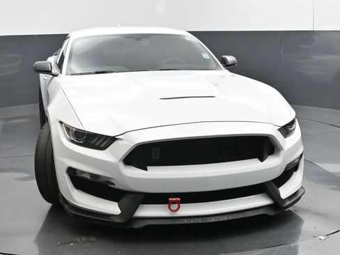 Used 2020 Ford Mustang Shelby GT350 w/ Technology Package image 8