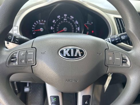 Used 2016 Kia Sportage LX image 20