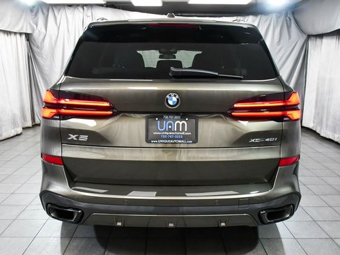 Used 2024 BMW X5 xDrive40i w/ M Sport Package AWD/4WD image 5