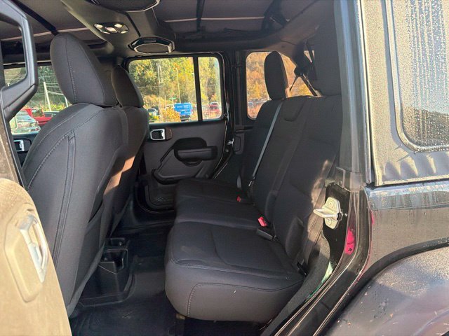 Used 2022 Jeep Wrangler Unlimited Sport AWD/4WD image 10