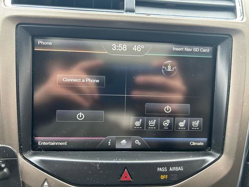 Used 2014 Lincoln MKX AWD w/ Equipment Group 101A image 23
