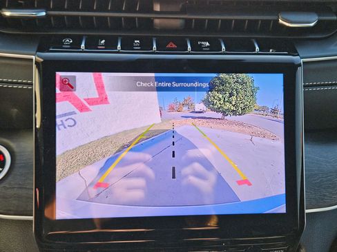 New 2025 Jeep Grand Cherokee L Limited image 28