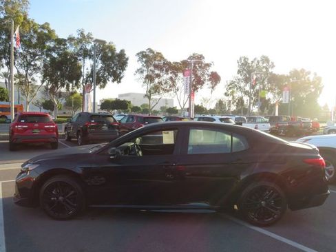 Certified 2026 Toyota Camry SE image 7