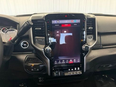 Used 2026 RAM 2500 Big Horn AWD/4WD image 16