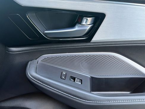 Used 2026 Acura MDX SH-AWD image 22