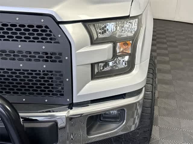Used 2016 Ford F150 XLT w/ Equipment Group 302A Luxury AWD/4WD image 9