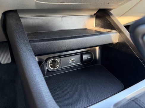 Certified 2023 Kia Forte LXS w/ LXS Technology Package FWD image 21