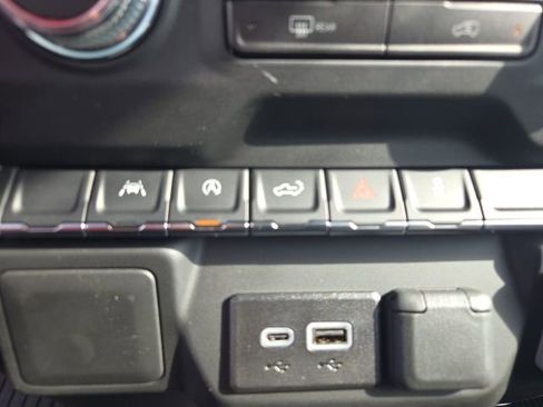 Used 2026 GMC Sierra 1500 Pro w/ Graphite Edition image 28