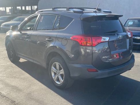 Used 2015 Toyota RAV4 XLE AWD/4WD image 5