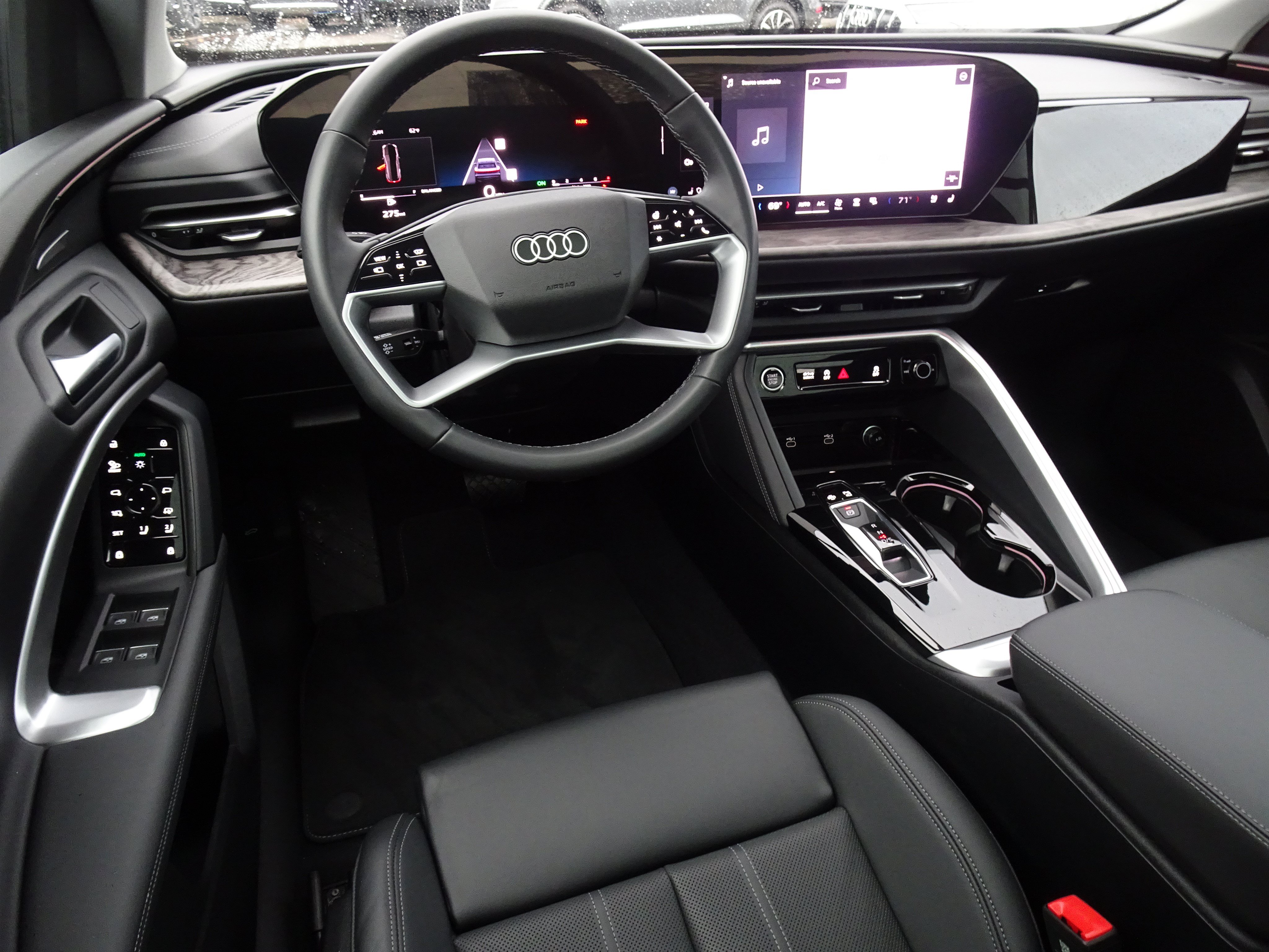 Used 2025 Audi Q5 Premium Plus AWD/4WD image 10