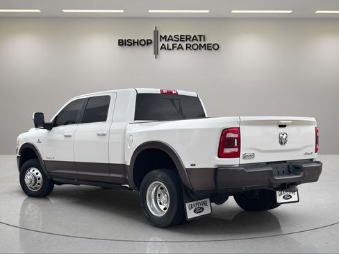 Used 2024 RAM 3500 Limited AWD/4WD image 3