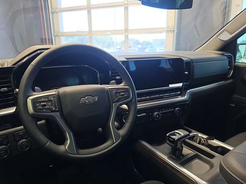 Used 2025 Chevrolet Silverado 1500 RST w/ All Star Edition Plus AWD/4WD image 19