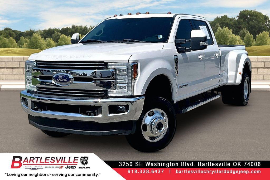 Used 2018 Ford F350 Lariat w/ Lariat Ultimate Package AWD/4WD image 1
