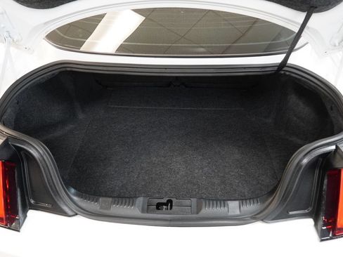 Used 2016 Ford Mustang Coupe RWD image 11