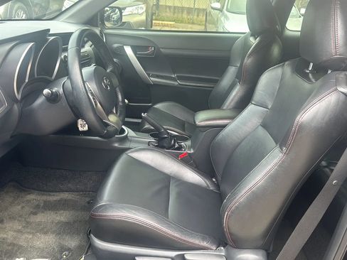 Used 2015 Scion tC FWD image 16