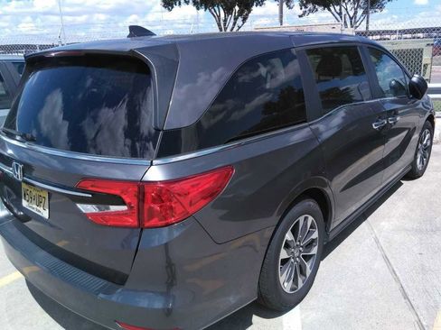 Used 2024 Honda Odyssey EX-L image 2