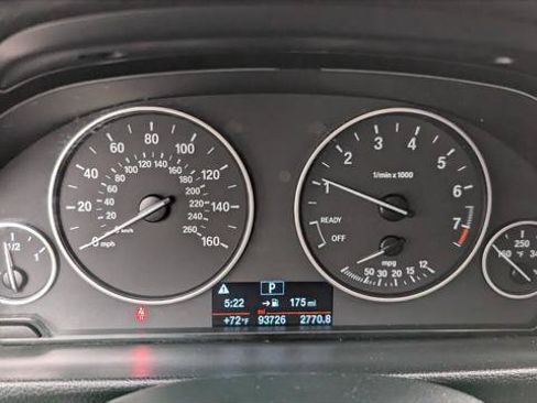 Used 2018 BMW 320i Sedan RWD image 24