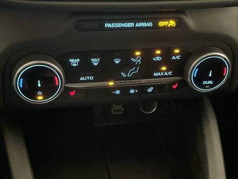 Used 2024 Ford Escape Active AWD/4WD image 19