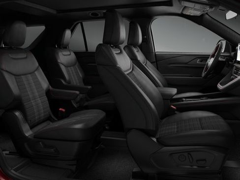 New 2026 Ford Explorer ST-Line w/ ST-Line Street Pack AWD/4WD image 5