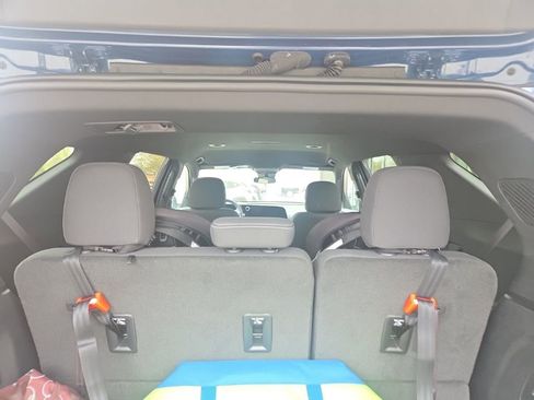 Used 2024 Chevrolet Traverse LT w/ Trailering Package image 10