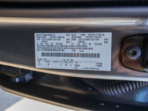 Used 2024 Ford F350 Lariat w/ Lariat Ultimate Package image 43