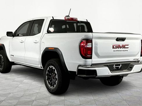 New 2026 GMC Canyon AT4 w/ Off-Road Front Bumper Package image 4