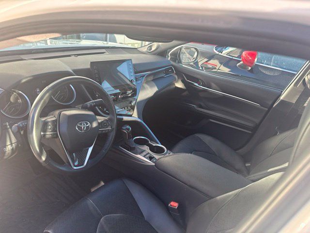 Used 2023 Toyota Camry XLE w/ Navigation Package FWD image 12