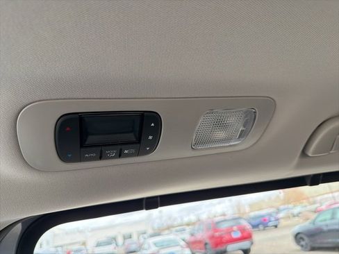 New 2026 Honda Odyssey Touring image 48