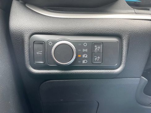 Used 2022 Ford Explorer XLT AWD/4WD image 45