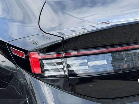 Certified 2025 Hyundai Sonata SEL AWD/4WD image 12