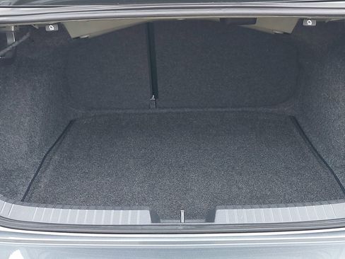 Used 2021 Volkswagen Jetta SE image 12