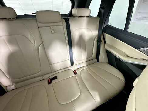 Used 2021 BMW X5 sDrive40i RWD image 14