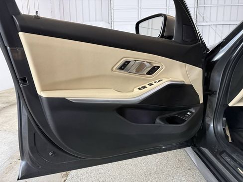 Used 2022 BMW M340i xDrive w/ Driving Assistance Package image 22