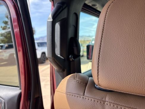 Used 2021 Jeep Wrangler Unlimited Rubicon AWD/4WD image 43
