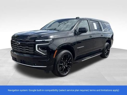 Certified 2025 Chevrolet Suburban High Country AWD/4WD image 1