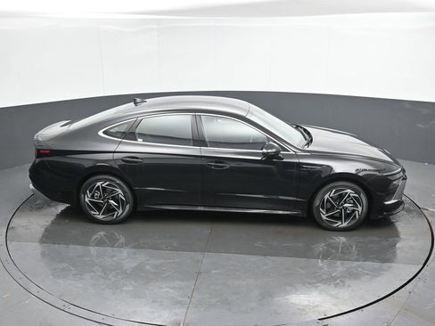 New 2026 Hyundai Sonata SEL AWD/4WD image 32