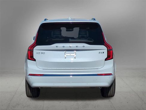 New 2026 Volvo XC90 B6 Plus w/ Protection Package Premier image 5