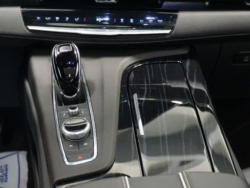 Used 2024 Cadillac Escalade Sport w/ LPO, ONYX Package image 14