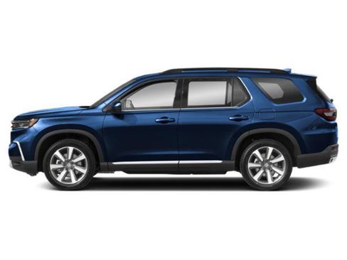 Used 2025 Honda Pilot Touring image 3