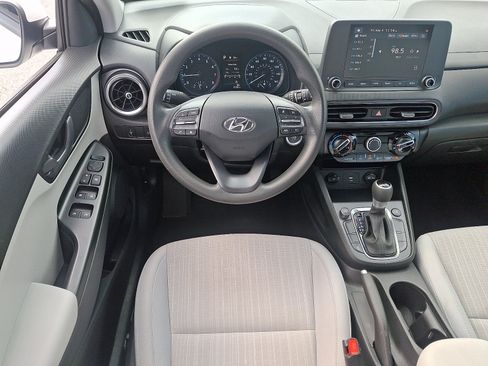 Certified 2023 Hyundai Kona SEL AWD/4WD image 12