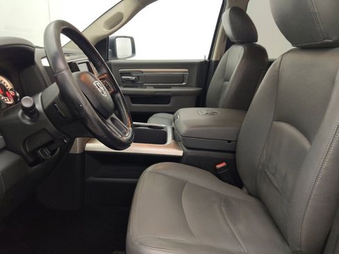 Used 2018 RAM 1500 Big Horn RWD image 17