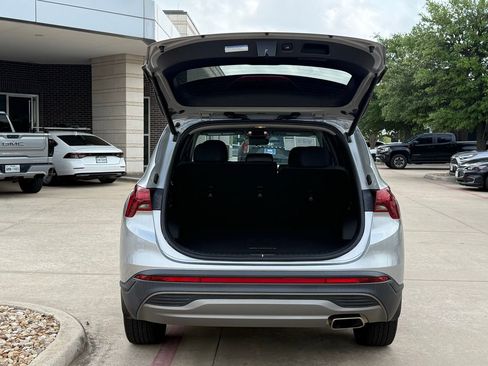 Used 2023 Hyundai Santa Fe SEL image 5