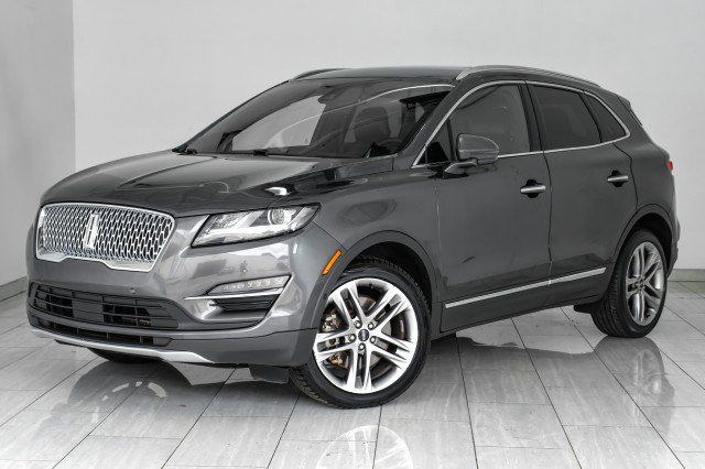 Used 2019 Lincoln MKC Reserve AWD/4WD image 4
